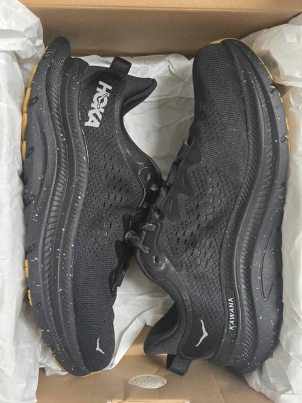Men's Hoka Kawana 2 - 9D Black - New With Box